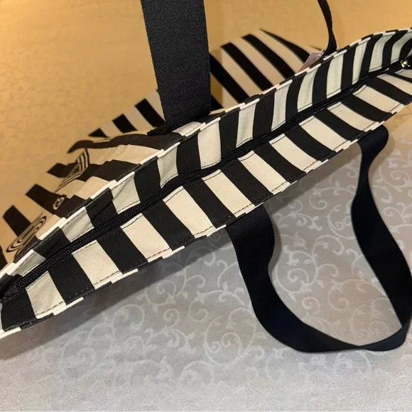 Victoria's Secret Black and White Striped Tote Set NWT - Picture 5 of 15